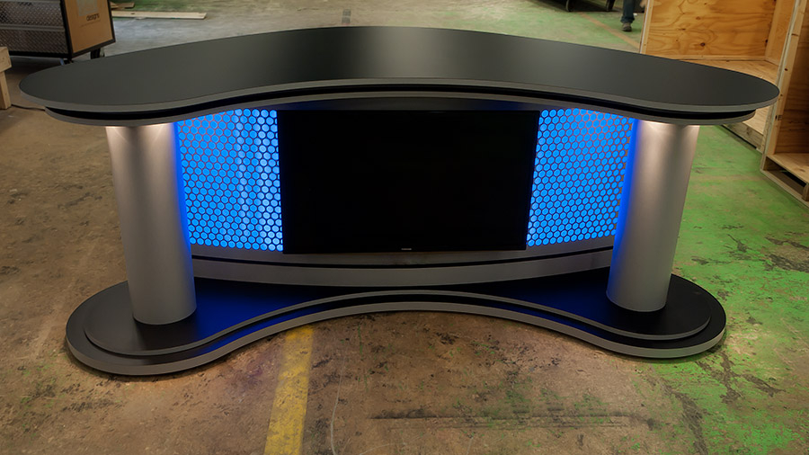 购买和定制广播桌的技巧